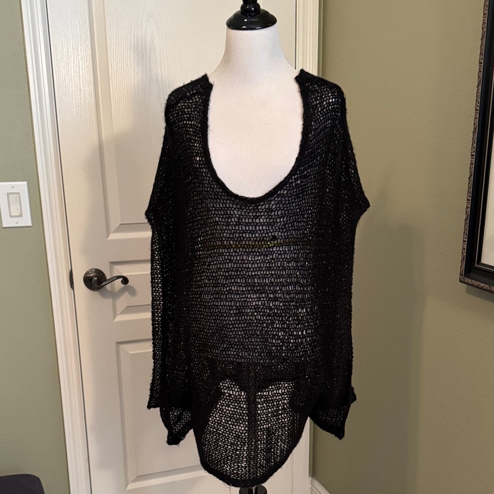 Black Knit Women's Poncho